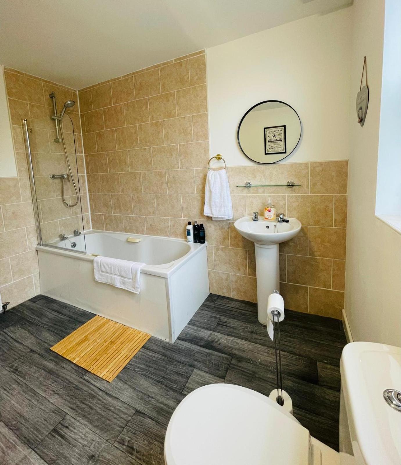 Holiday home Robinhuts - 3 Bed Perfect For Contractors And Families Kingston upon Hull
