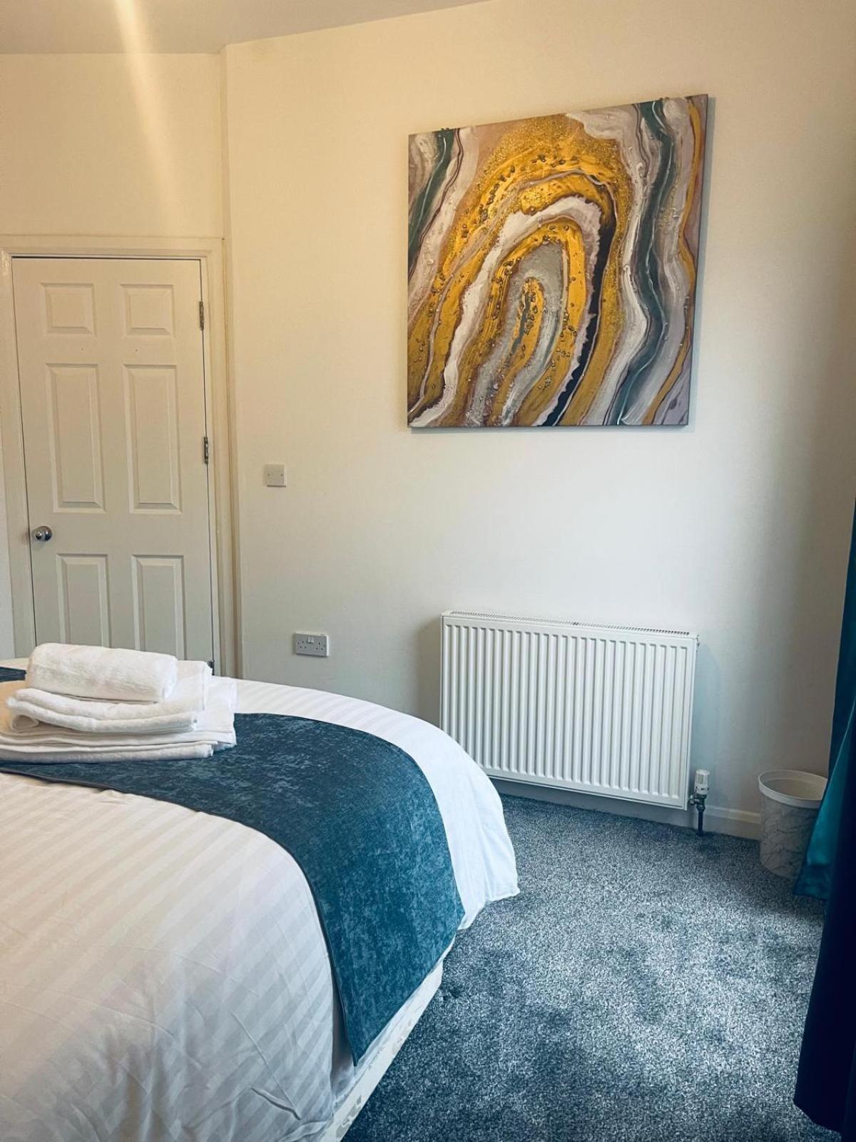 Robinhuts - 3 Bed Perfect For Contractors And Families